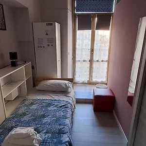 Panzió Diamante, Nápoly