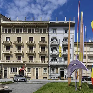 https://lukas.it-tuscanyhotel.com