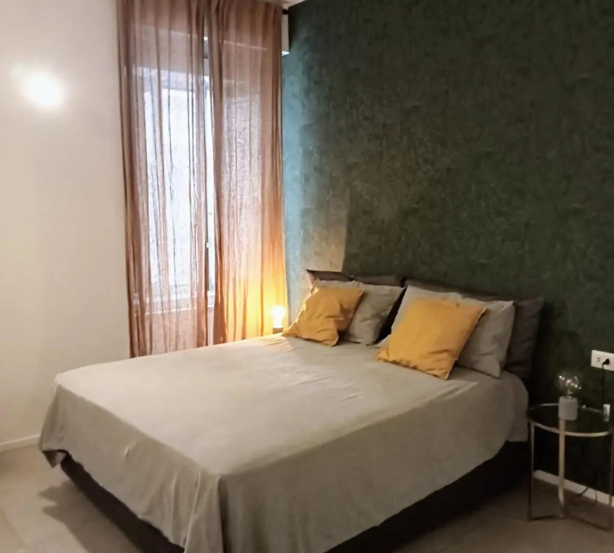 Decumano 23 Bed & Breakfast Naples